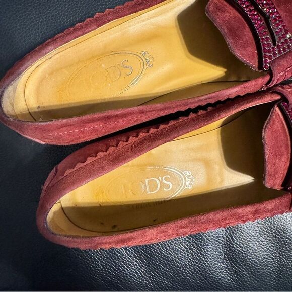 Tod’s Lane Suede Loafers Burgundy with Crystal Embellishments EU 37.5 US 7.5 - Picture 6 of 13